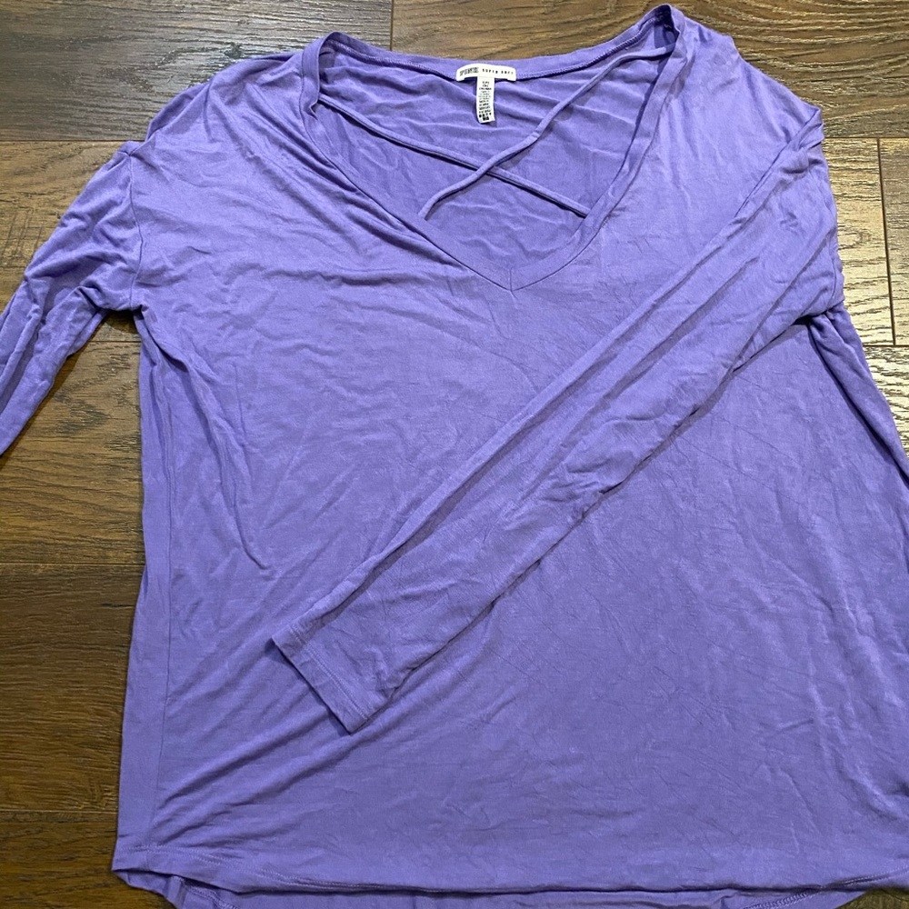 Cross neck super soft shirt